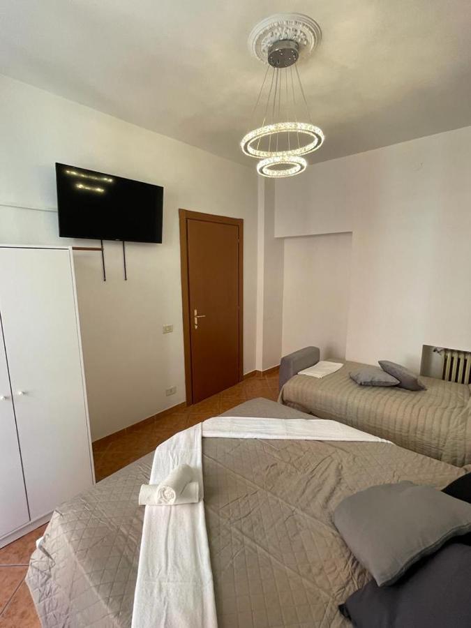 Destiny Home 2 Verona - Piazza Isolo Ngoại thất bức ảnh